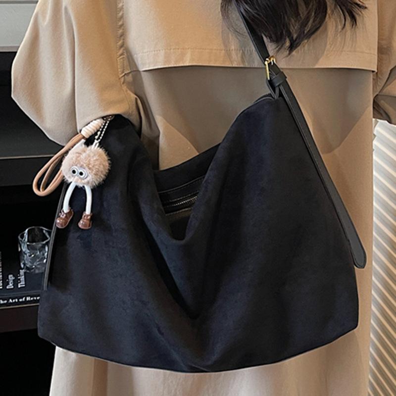 High-value Bag Women's Large-capacity New Autumn Shoulder Bag Casual Commuter Crossbody Tote Bag