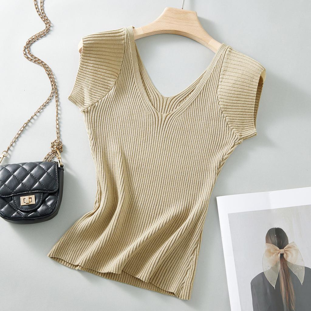 A High-bust, Small-waisted, Hot Girl with Flying Sleeves, Ice Silk, Short-sleeved, Summer-striped Knitted T-shirt, and A Pure and Sensual Top