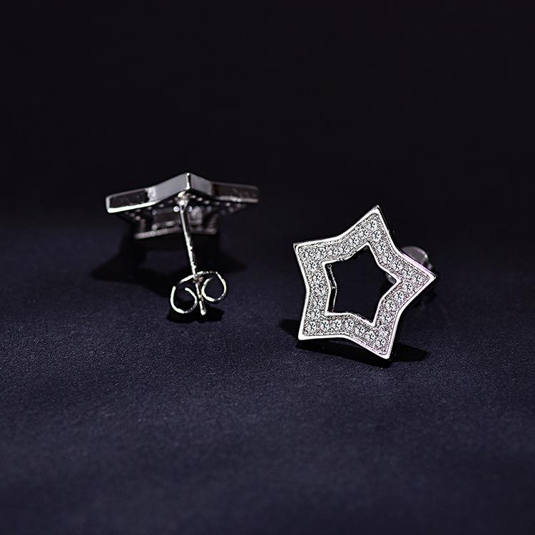 Fashionable and Elegant Hollow Five-pointed Stars Inlaid with Diamond Earrings for Women