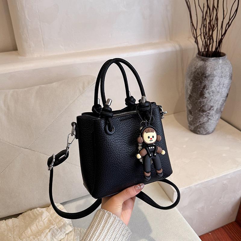 Sommer neuer Mode-Stil vielseitige Tragetasche tragbare Schulter schräg über die Schulter Damenhandtasche