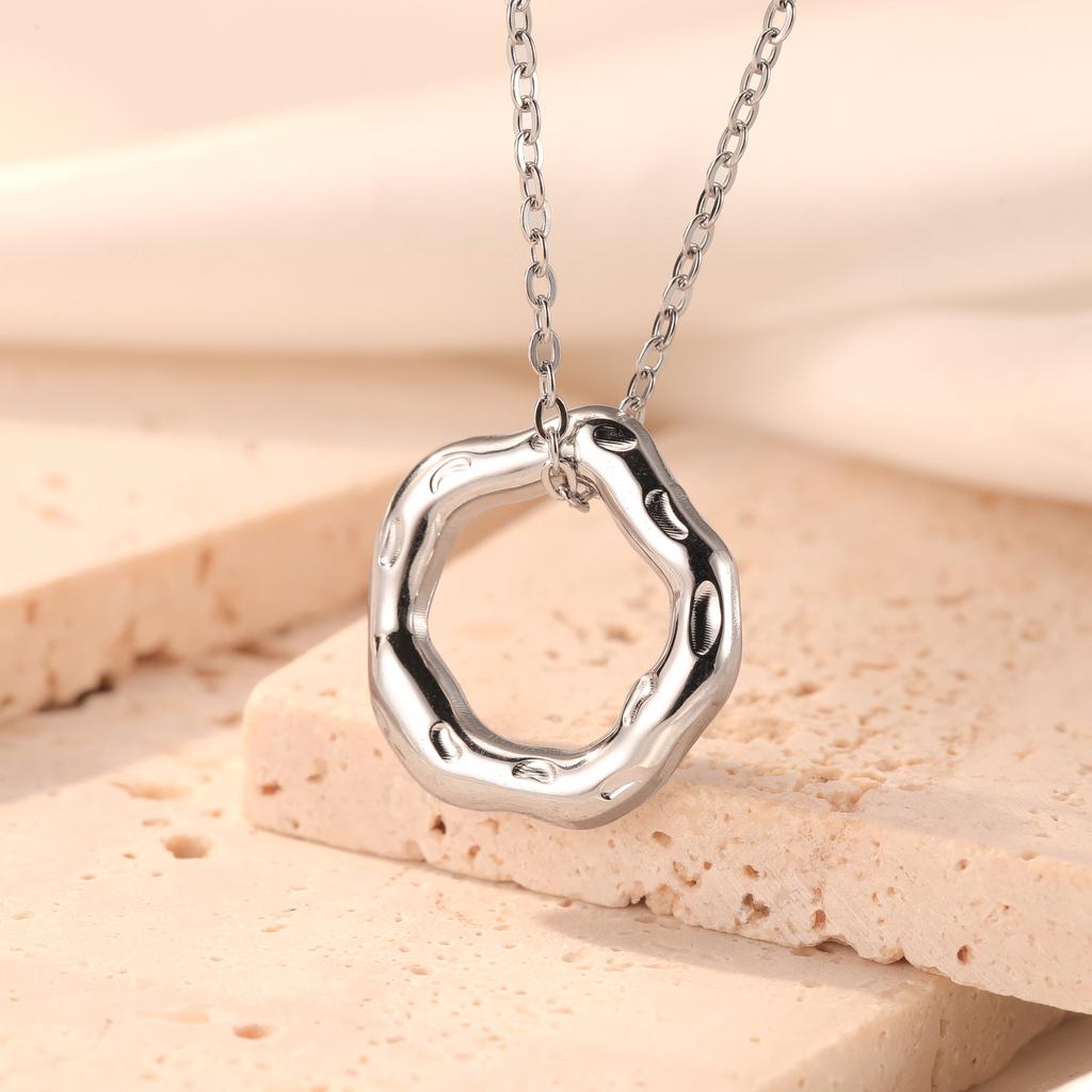 Lemegeton Mini Molten Ring Necklace Circle Pendant Stainless Steel Women Necklace Choker Fashion Trendy Elegant Chain Jewelry