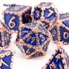 7 Stück blaue goldene Fischschuppen-Metallwürfel aus massivem Metall, polyedrisches Würfelset, geeignet für Rollenspiele, RPG-Brettspiele, Kartenspiele