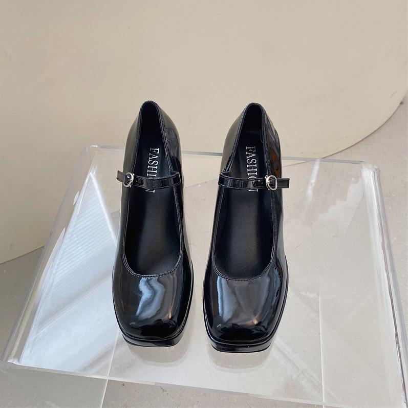 Fashion single shoes autumn new light buckle high heels thick heel square head Mary Jane shoes