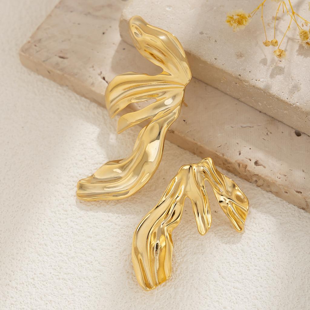 IngeSight.Z Asymmetric Lily Flower Petal Earrings for Women Vintage Gold Color Geometric Stud Earrings Ladies Jewelry