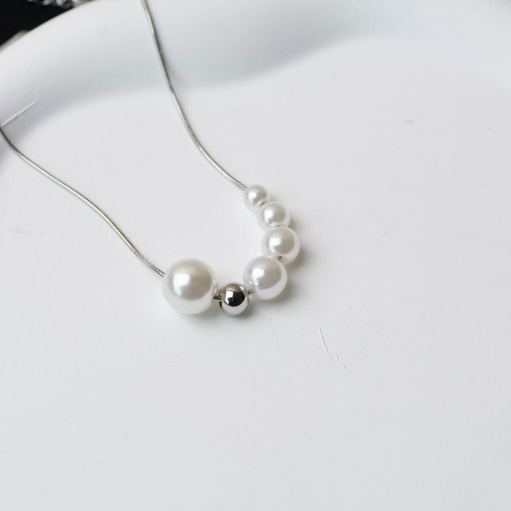 Simple Titanium Steel Necklace Women'S Light Luxury High-End Love Pendant Neck Chain Autumn And Winter Sweater Chain Minimalist Style