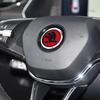 AAAIX1 Lenkrad Mittel Logo Emblem Aufkleber Decals Für Skoda Octavia Rapid Kodiaq Fabia Karoq Superb Kami Kamiq A7 Zubehör