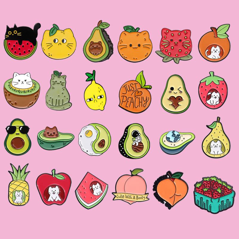 Creative Fruit Cute Series Metal Brooch Set Featuring Adorable Avocado And Peach Designs For Stylish Accessories And Fashionable