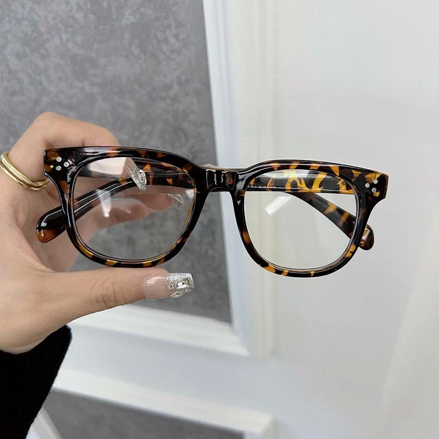 Fashion Stylish Square Eyeglasses Frames Women Men Transparent Clear Brand Designer Optical Cute Frame