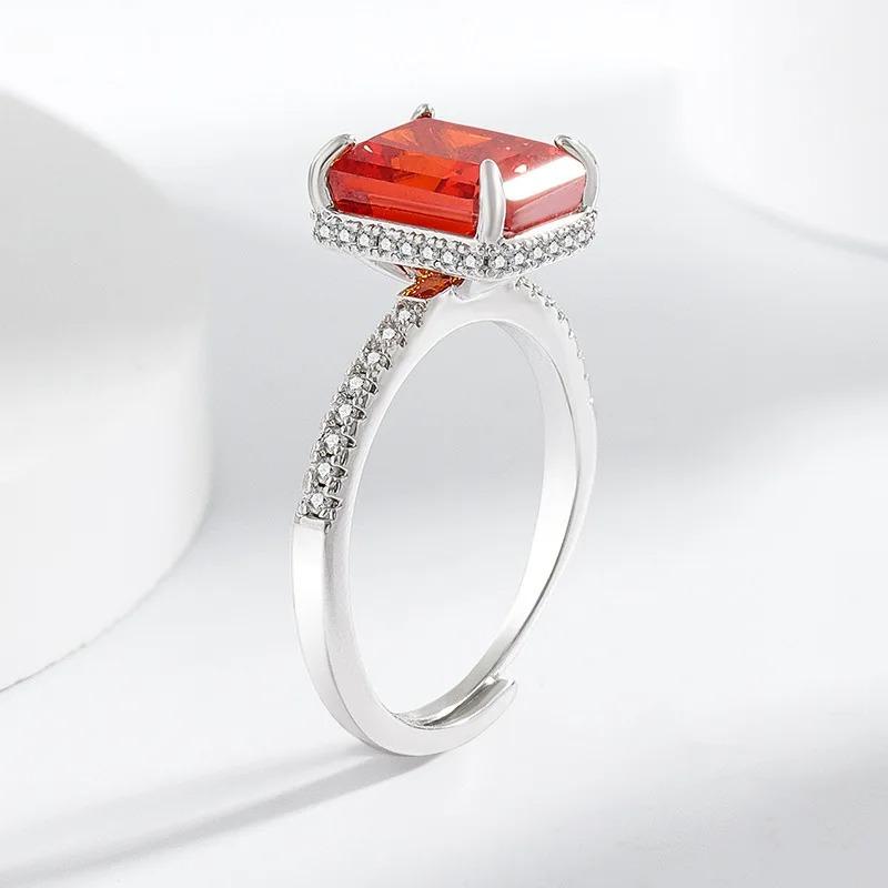 Main Stone 8 * 10MM Rectangle Color Ice Flower Cut High Carbon Diamond 925 Sterling Silver Light Luxury Fashion Women's Ring