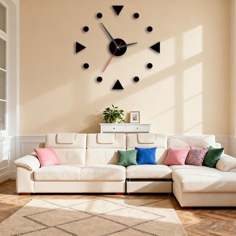 

Modern No-Drill DIY Wall Clock for Living Room or Bedroom