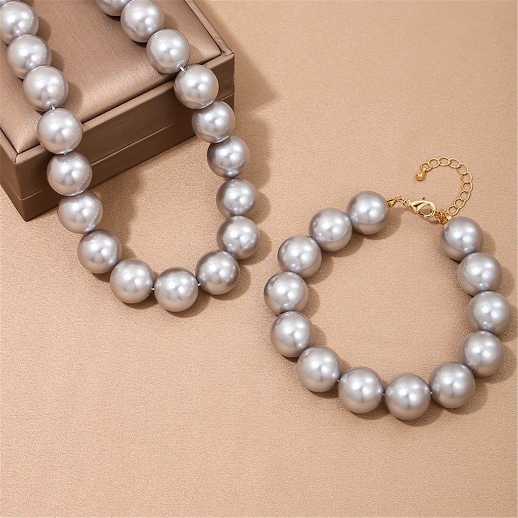 Stylish Acrylic Bead Necklace and Bracelet Set Elegant Party Accessories Fashionable Jewelry for Women Daily Wear