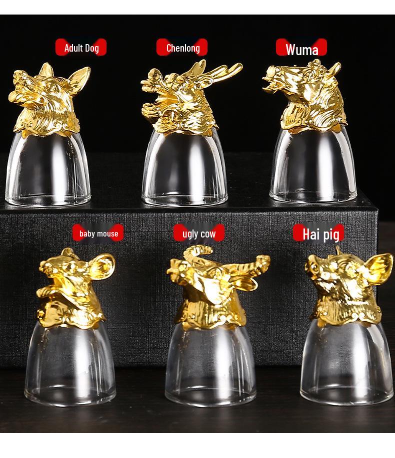 Creative Zodiac Decanter Set: White Wine Glasses and Shot Glass Souvenirs