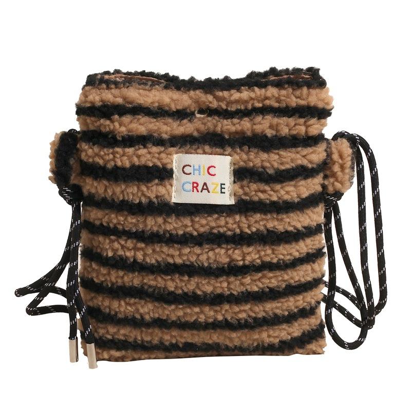 

Новая плюшевая радужная в горошек милая маленькая сумка розовая сумка через плечо сумка-мессенджер сумка для покупок хаки