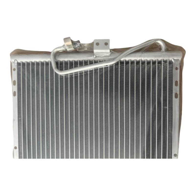 8105100-P00 Automotive Parts High Performance Air Conditioning Condenser for Great Wall WINGLE