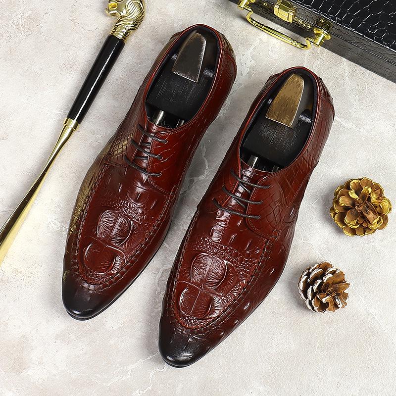 

Мужские кожаные туфли с крокодиловым узором на шнуровке в корейском стиле — для повседневных, официальных мероприятий или свадебных мероприятий 46 вино красного