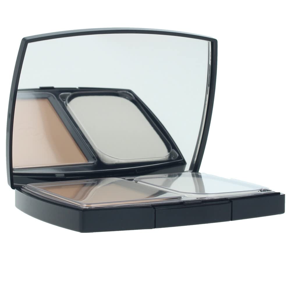 Chanel Ultra Le Teint Компактный B30