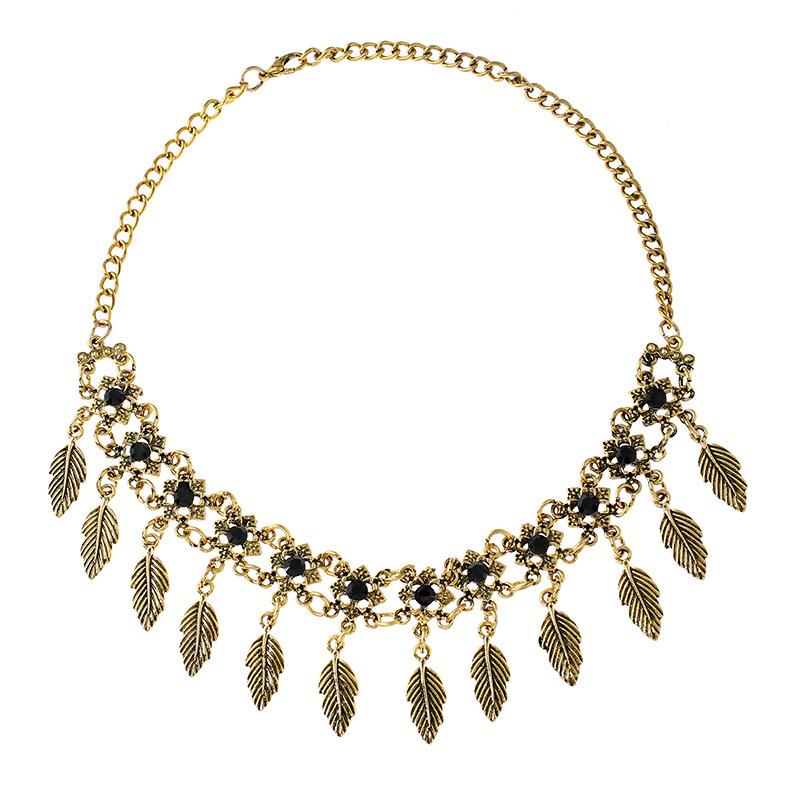 Vintage Carved Alloy Leaf Tassel Necklace with Diamond Neck Chain