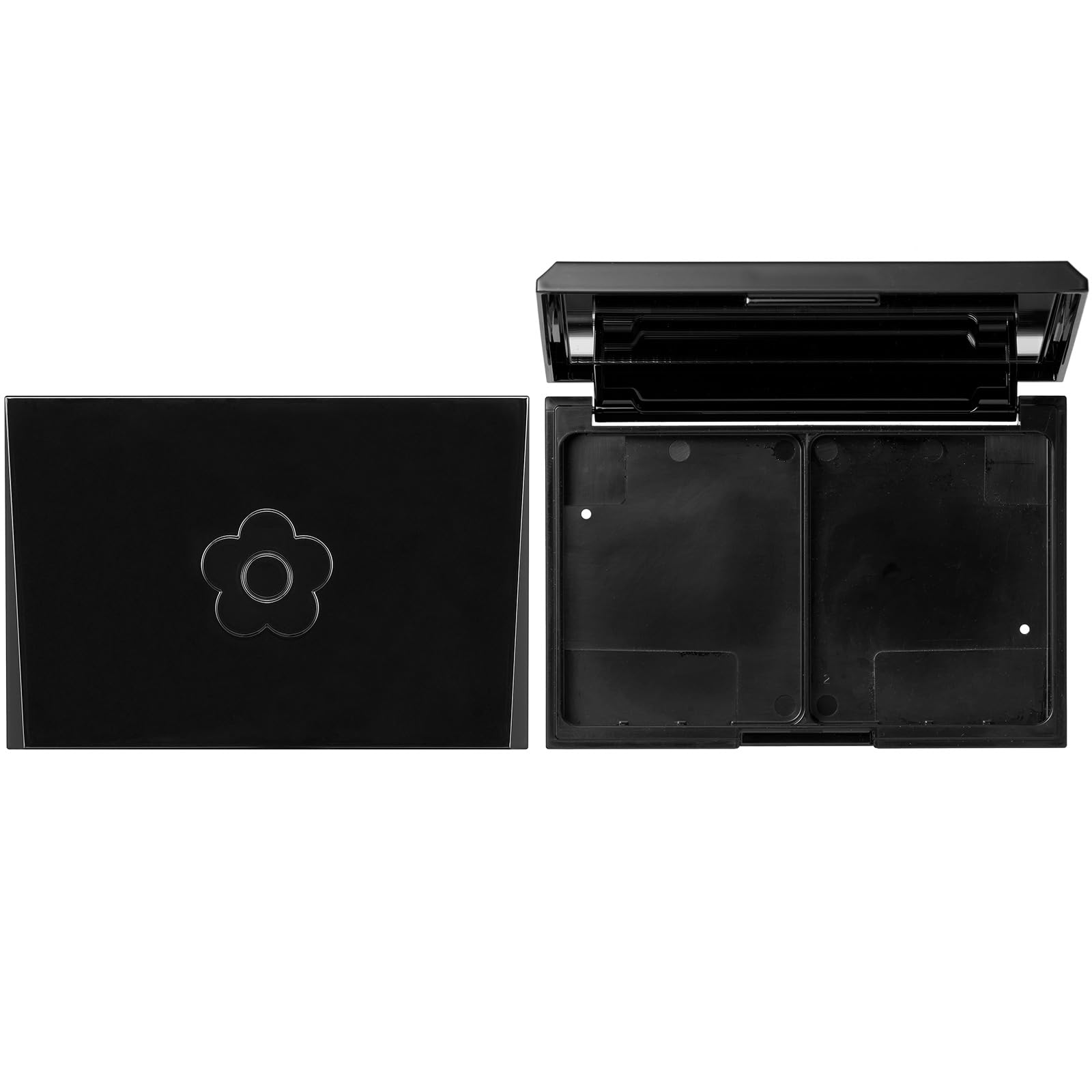 

MARY QUANT Color Palette L (External dimensions: approx. 6.6cm (height) x 9.8cm (width) x 1.4cm (depth))