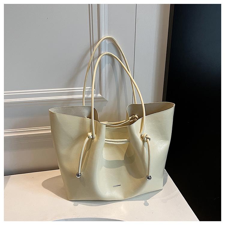 Lazy Retro Commuter Large-capacity Tote Bag Women's New Handbag Spring and Summer Versatile Shoulder Trendy Bag