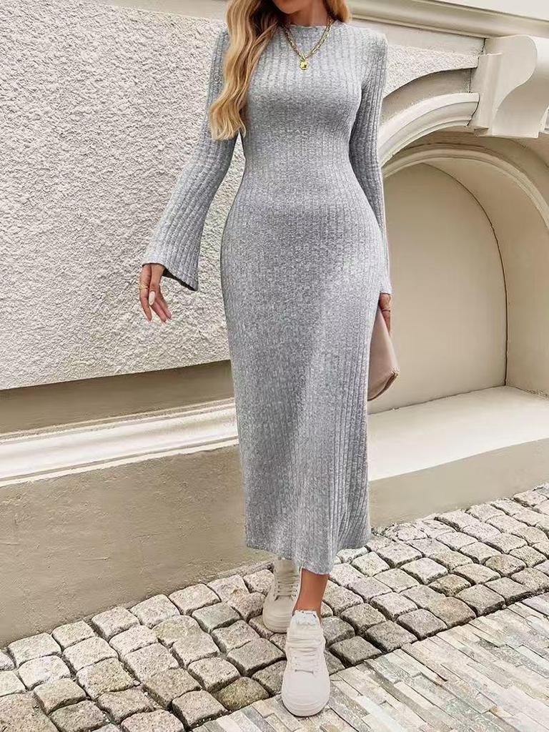 2025 Herbst/Winter Flares Ärmel Schmale Passform Rundhals Strickkleid
