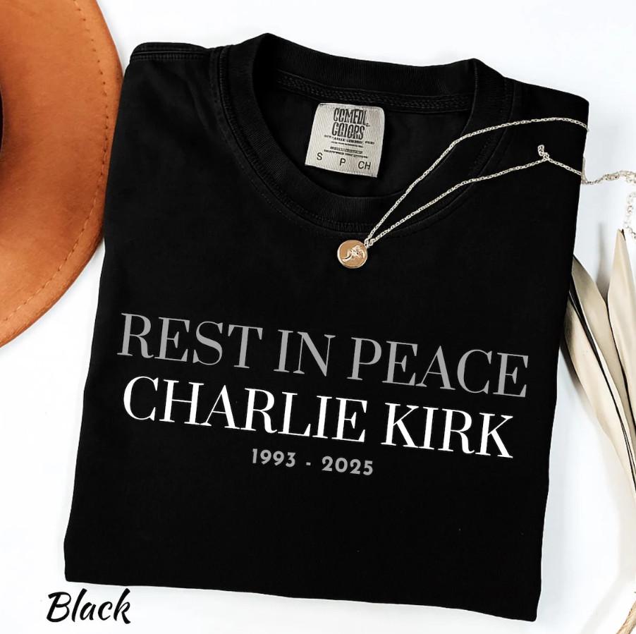 RIP Charlie Kirk Shirt, Stand With Charlie Kirk, RIP Charlie Kirk T-Shirt Unisex T-Shirt XL