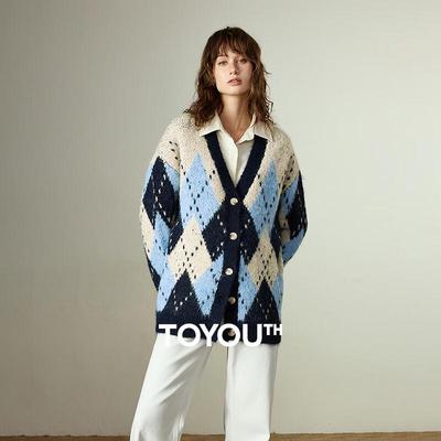 Chuyu Women's Nordic Color Block V-Neck Wool Blend Cardigan