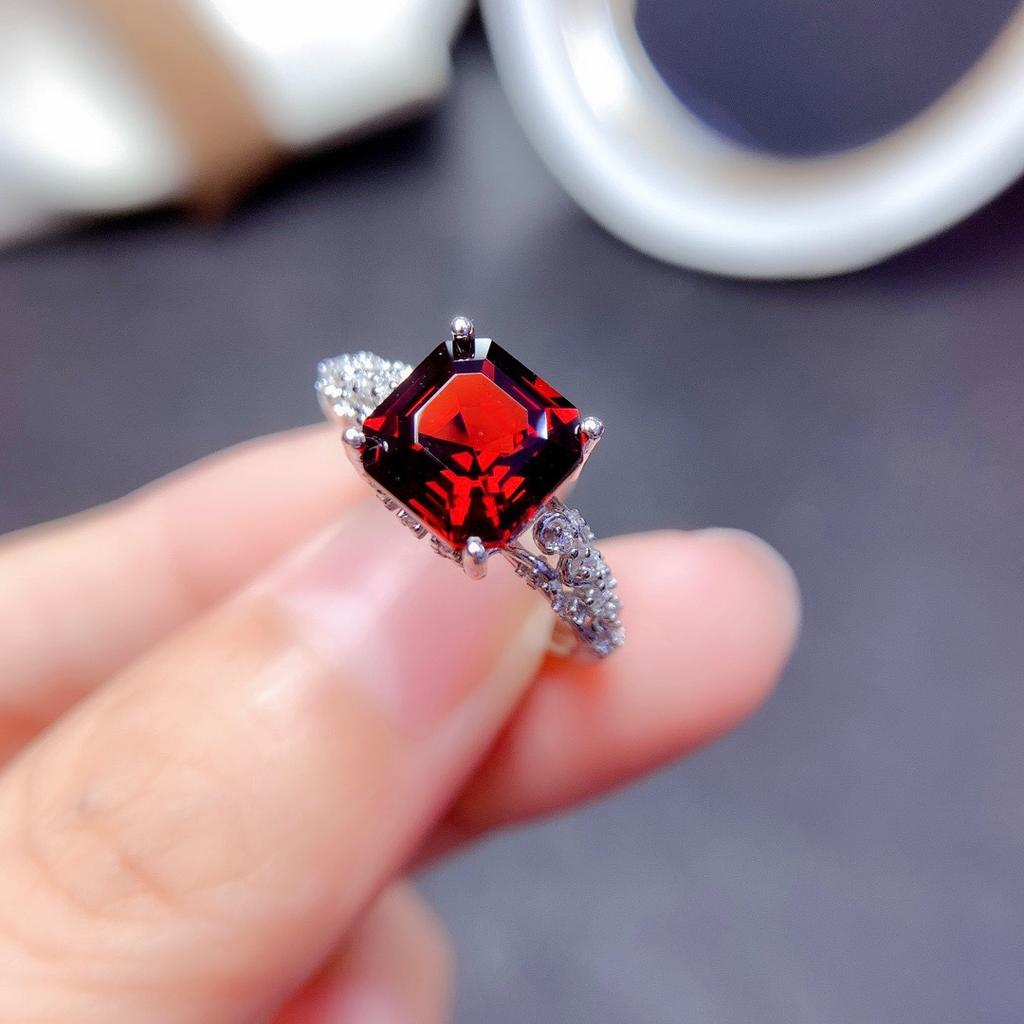 Stylish Imitation Natural Mozambican Garnet Ring, Princess Square Diamond Royal Blue Open Colored Treasure Ring