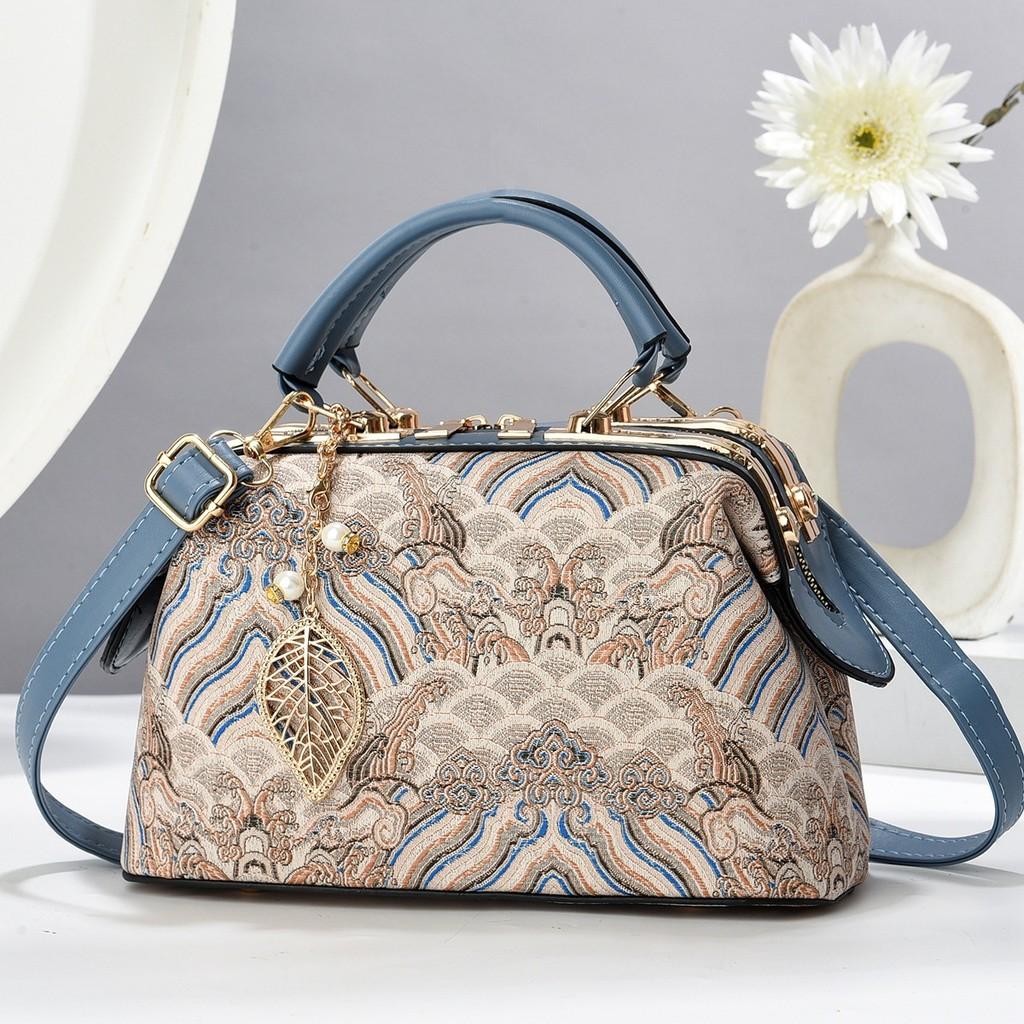 Trendy Colorful Crossbody Mini Square Bag For Women Perfect For Everyday Use