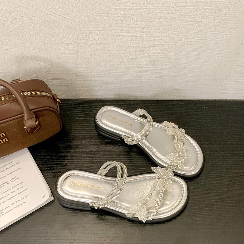 Beautiful sandals 2025 summer wear new slippers beach butterfly rhinestone drag