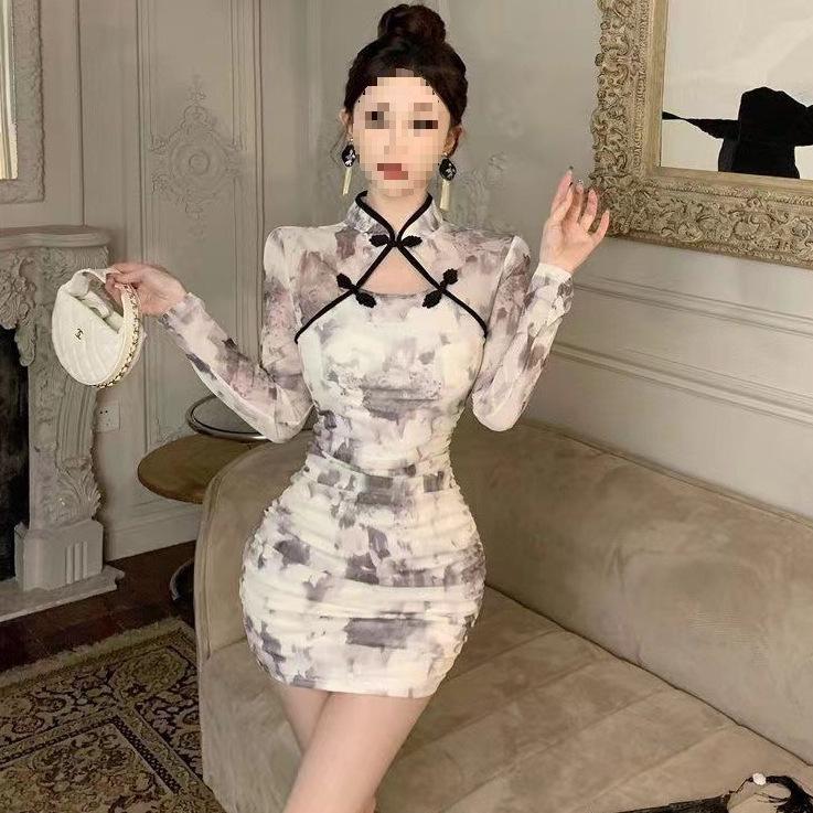 Spring Floral Pleated Qipao-Style Hollow Button-Up Dress - Slim Fit, Sexy, Short, and Hip-Hugging for Women