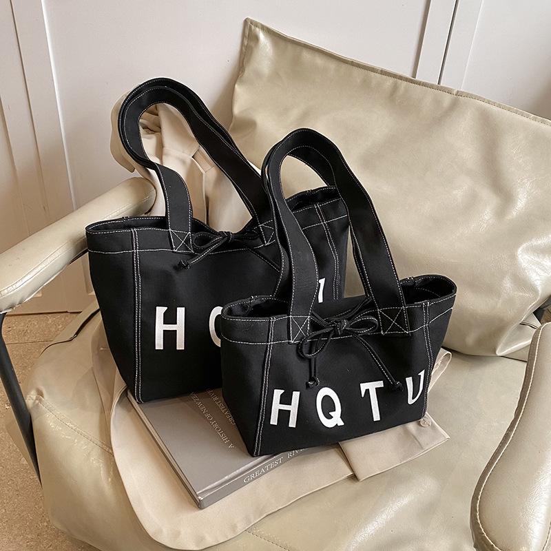 2025 весна новая нишевая дизайнерская сумка через плечо большая вместимость повседневный зарубежный стиль персонализированная ретро сумка-тоут сумка-тоут Small