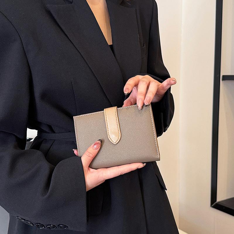 Passport Holder Female Passport Protective Cover Overseas Travel Passport Bag Document Storage Multifunctional Card Bag Portable Wallet