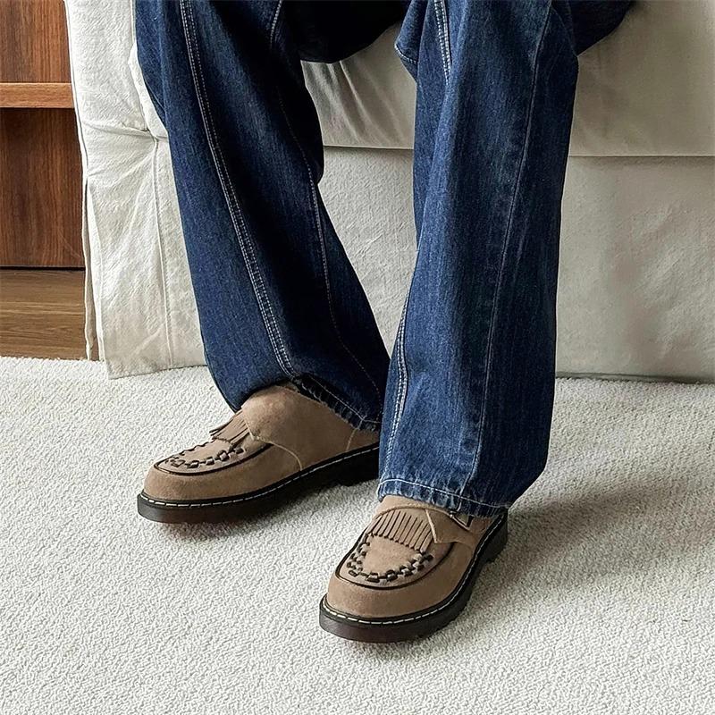 Retro Suede Leather Shoes Tassel Lightweight Flats Loafers Casual Shoes Thick Platform Luxury Fashion Formal Shoe