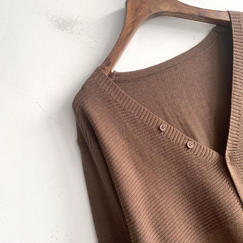 Women's Loose V-neck Long Sleeve Knitted Cardigan for Spring and Autumn 2025