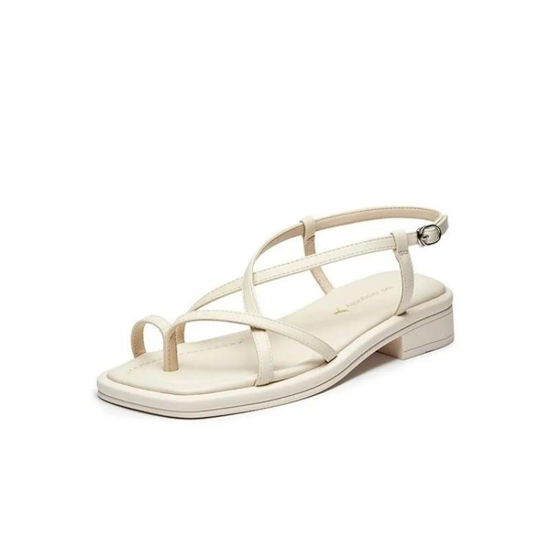 модные сандалии на толстой подошве для женщин — фото 7