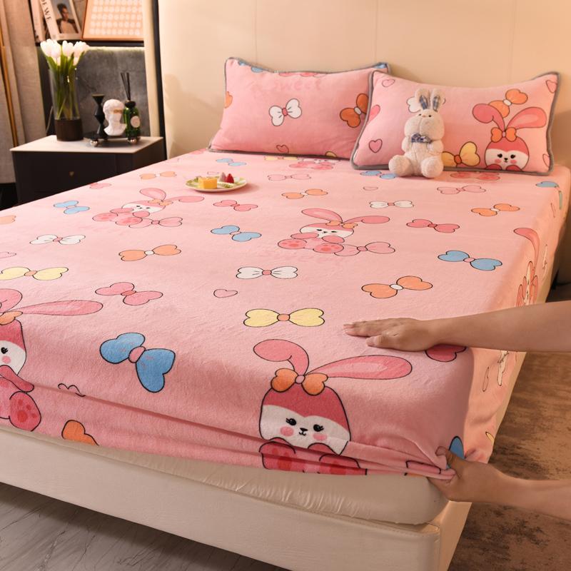 Winter Warm Thicken Flannel Elastic Fitted Sheet Mattress Protector Cover Cartoon Print Plush Soft Cozy Bed Sheet Home Decor