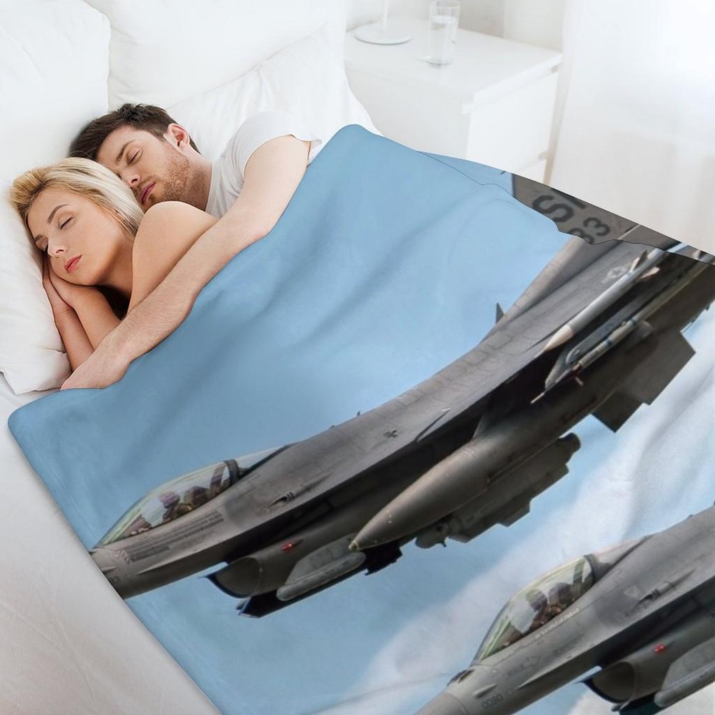 F16 Fighting Falcon Warhawks Throw Blanket Hairy Decorative Throw blankets and throws Furry Blankets