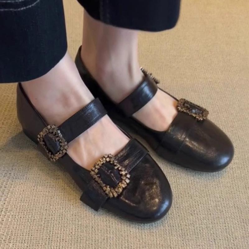 Fashion Flats Shoes Women Fashion New Loafers Trend Sandals Elegant 2025 Summer Casual Sport Woman Sneakers Buckle Brand Zapatos Mujer