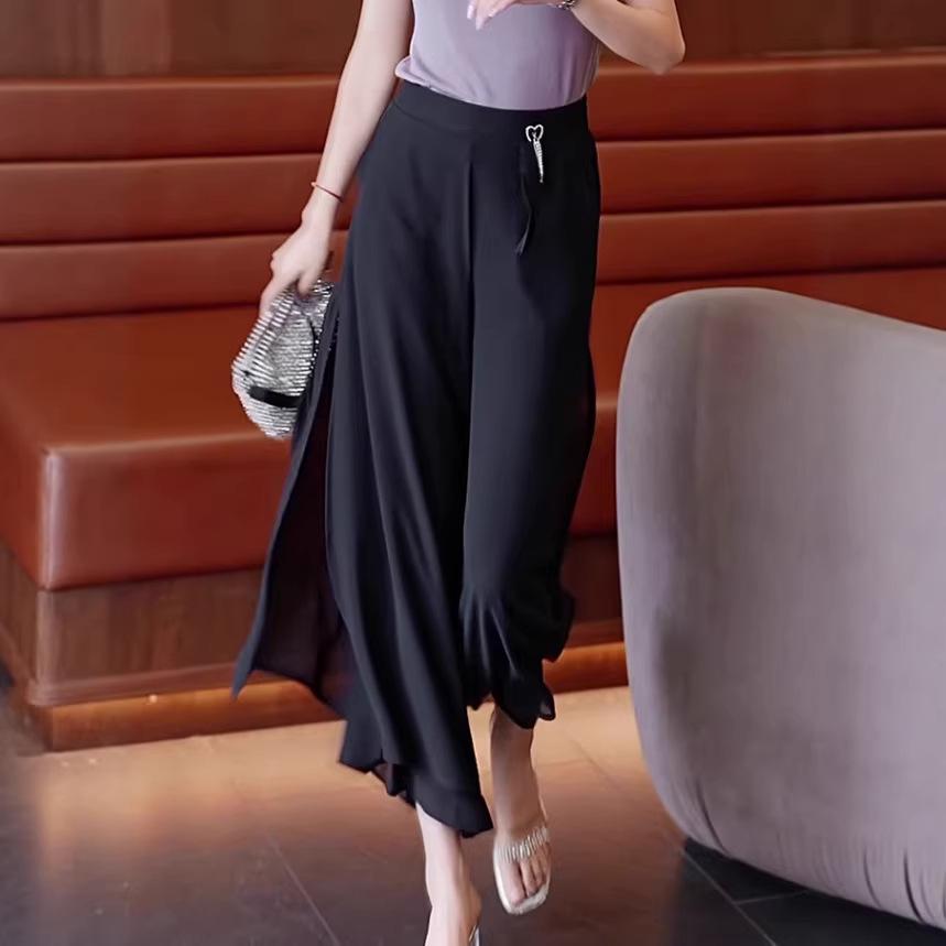 Women's Summer Chiffon Wide-Leg Culottes: High-Waisted, Split, Loose, Slimming, Nine-Tenths Length.