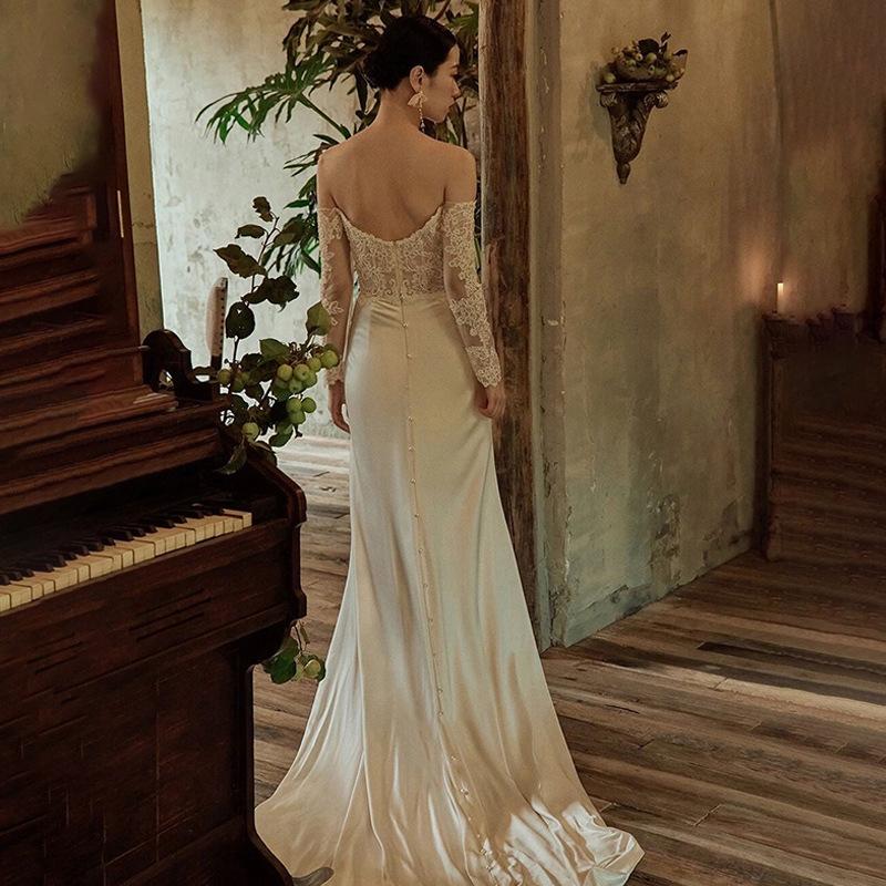 French Hepburn Style Wedding Dress New Bridal Mori Super Fairy Shoulder Welcome Dress Long Sleeve Fishtail Light Dress