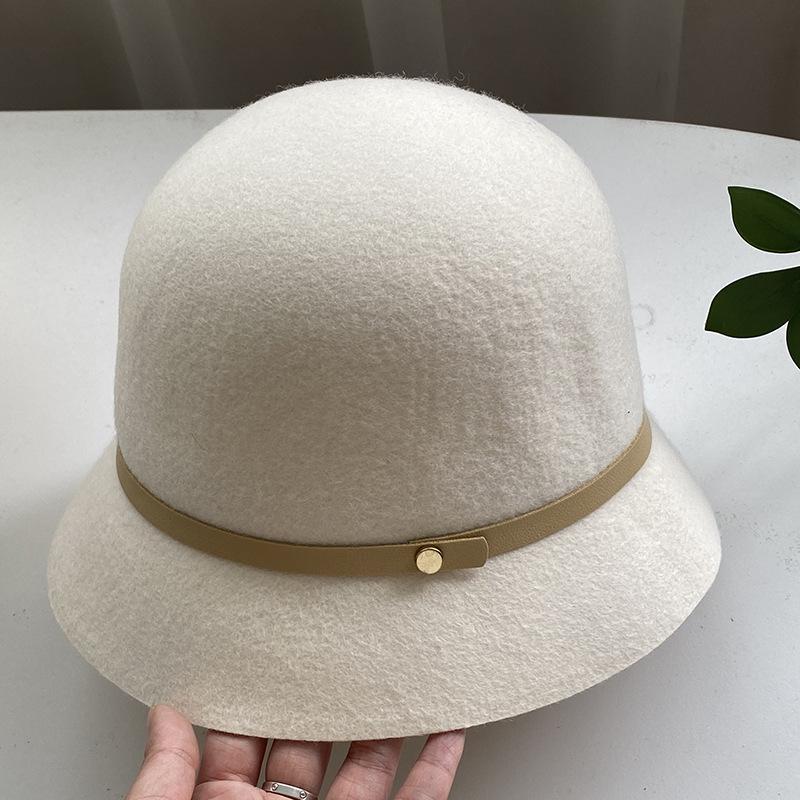 Simple Hepburn style woolen top hat women's autumn and winter French elegant retro classic washbasin hat