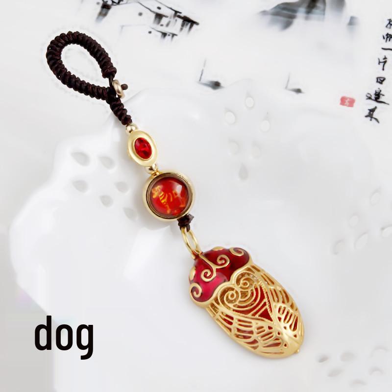 Golden Cicada Zodiac Keychain: Bringing Good Fortune with Its Stunning Debut