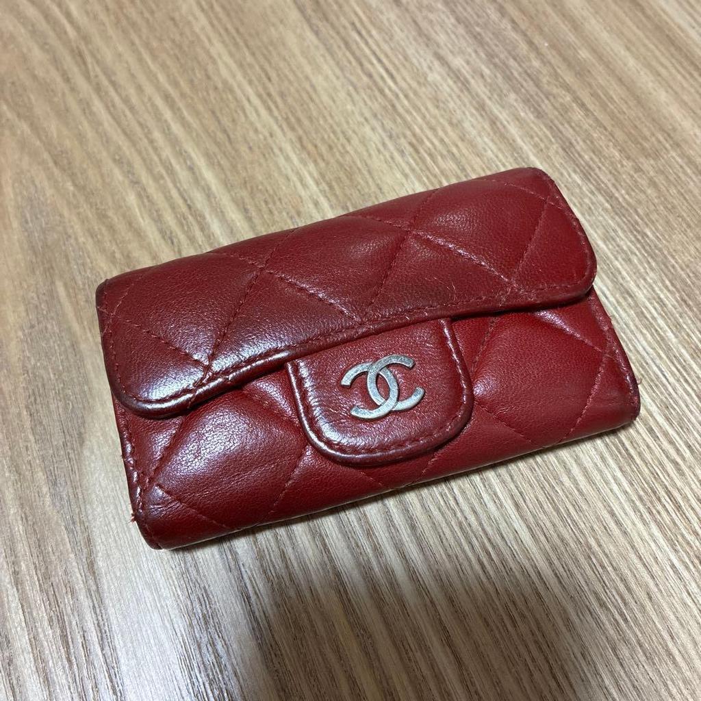 Used CHANEL Matelasse Key Case Red 6 Hooks