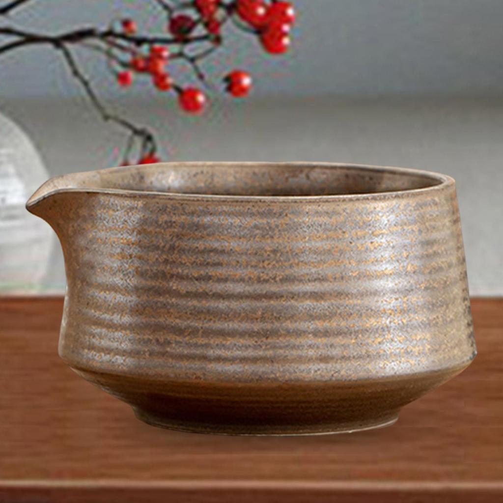Ceramic Matcha Tea Bowl Japanese Tea Cup 560ml Matcha Accessories with Spout Handmade for Tea Lovers Friends Beginner Gift
