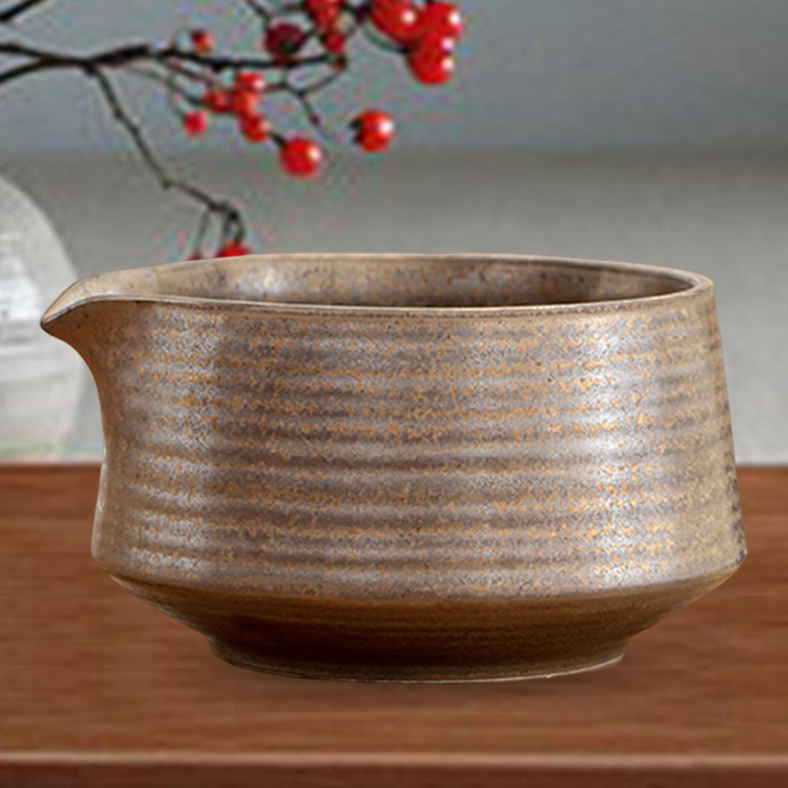 Ceramic Matcha Tea Bowl Japanese Tea Cup 560ml Matcha Accessories with Spout Handmade for Tea Lovers Friends Beginner Gift