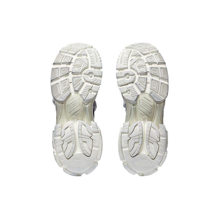 Balenciaga Graffiti Runner Sneakers 677403W3RBQ9010
