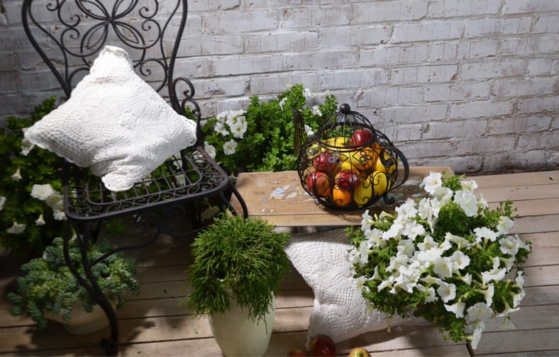 Openwork fruit basket kettle in the provencal style