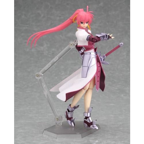 Figma Magical Girl Lyrical Nanoha StrikerS Signum Knight Outfit Ver.