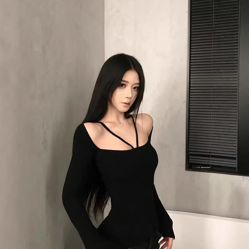 

Women s Black Off-Shoulder Halter Neck Long Sleeve Top - Slim Fit, Stylish & Sexy for Autumn/Winter Extra Large чёрный