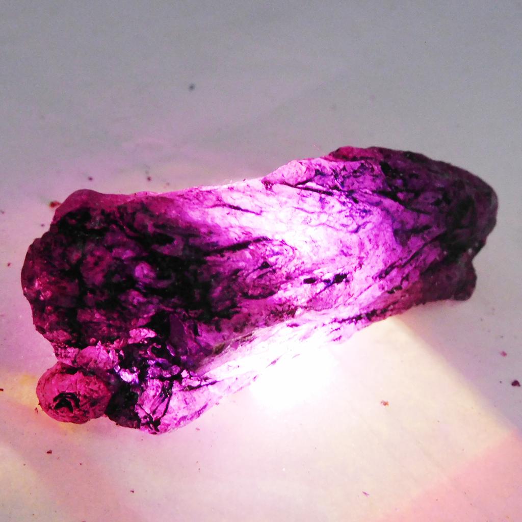 Natural Purple Sapphire Loose Gemstone Uncut Raw 216.90 Ct Rough September Birthday Birthstone